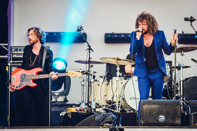 DI-RECT @ Dutch Valley Festival 2015, picture 4, photographed by Elke Briers - FrontView Magazine