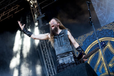 Ensiferum @ Into The Grave 2015, foto 2, foto's door Dorien Goetschalckx - FrontView Magazine