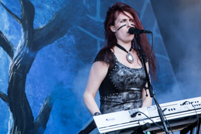 Ensiferum @ Into The Grave 2015, foto 9, foto's door Dorien Goetschalckx - FrontView Magazine