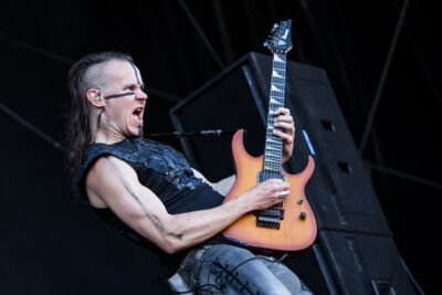 Ensiferum @ Into The Grave 2015, foto 29, foto's door Dorien Goetschalckx - FrontView Magazine