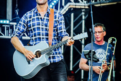 Nick & Simon @ Dutch Valley Festival 2015, foto 7, foto's door Elke Briers - FrontView Magazine