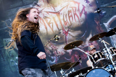 Obituary @ Into The Grave 2015, foto 4, foto's door Dorien Goetschalckx - FrontView Magazine