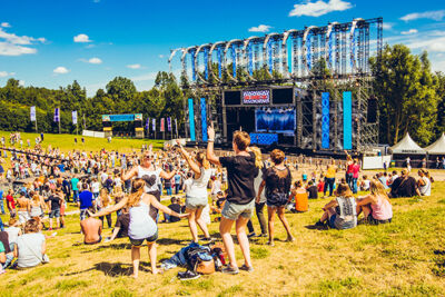 Sfeer en meer @ Dutch Valley Festival 2015, picture 16, photographed by Elke Briers - FrontView Magazine
