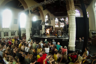 Spinvis Solo @ dranouter 2015, picture 4, photographed by Devid Camerlynck - FrontView Magazine
