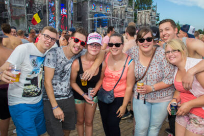 The Qontinent 2015 - Deel I @ Puyenbroeck Wachtebeke, picture 9, photographed by Tom Van Tongerloo - FrontView Magazine