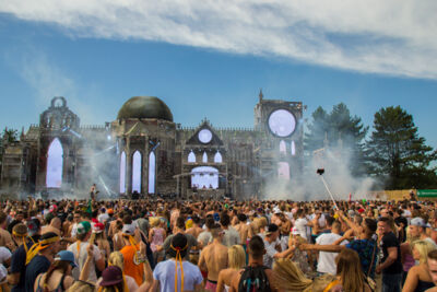 The Qontinent 2015 - Deel I @ Puyenbroeck Wachtebeke, picture 16, photographed by Tom Van Tongerloo - FrontView Magazine