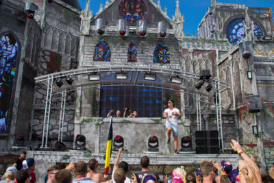 The Qontinent 2015 - Deel I @ Puyenbroeck Wachtebeke, picture 21, photographed by Tom Van Tongerloo - FrontView Magazine