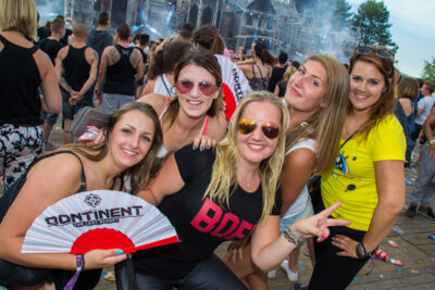 The Qontinent 2015 - Deel I @ Puyenbroeck Wachtebeke, picture 47, photographed by Tom Van Tongerloo - FrontView Magazine