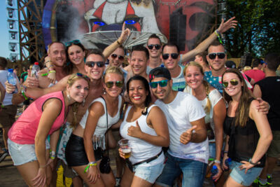The Qontinent 2015 - Deel I @ Puyenbroeck Wachtebeke, picture 142, photographed by Tom Van Tongerloo - FrontView Magazine