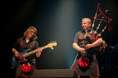 The Red Hot Chilli Pipers @ dranouter2015, picture 1, photographed by Devid Camerlynck - FrontView Magazine