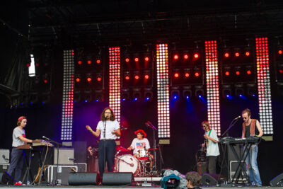 Tin Fingers @ Linkerwoofer, picture 2, photographed by Marc Verdonck - FrontView Magazine