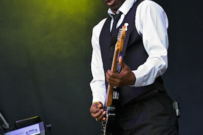 Billy Ocean @ Nostalgie Beach Festival, picture 2, photographed by James Van Roosbroeck - FrontView Magazine