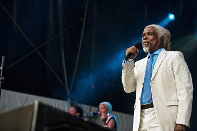 Billy Ocean @ Nostalgie Beach Festival, picture 6, photographed by James Van Roosbroeck - FrontView Magazine