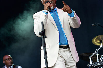 Billy Ocean @ Nostalgie Beach Festival, picture 18, photographed by James Van Roosbroeck - FrontView Magazine
