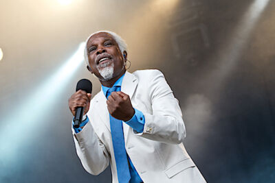 Billy Ocean @ Nostalgie Beach Festival, picture 30, photographed by James Van Roosbroeck - FrontView Magazine