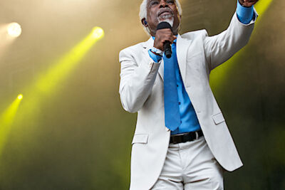 Billy Ocean @ Nostalgie Beach Festival, picture 31, photographed by James Van Roosbroeck - FrontView Magazine