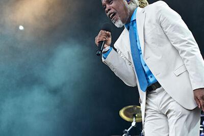 Billy Ocean @ Nostalgie Beach Festival, picture 34, photographed by James Van Roosbroeck - FrontView Magazine