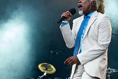 Billy Ocean @ Nostalgie Beach Festival, picture 35, photographed by James Van Roosbroeck - FrontView Magazine