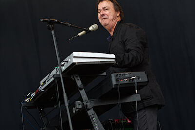 Cock Robin @ Nostalgie Beach Festival, foto 7, foto's door James Van Roosbroeck - FrontView Magazine