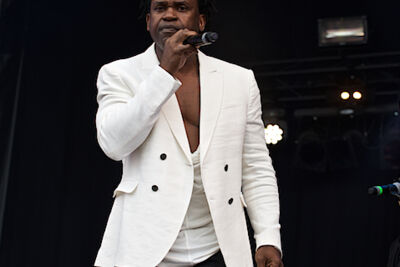 Dr Alban @ Nostalgie Beach Festival, picture 16, photographed by James Van Roosbroeck - FrontView Magazine