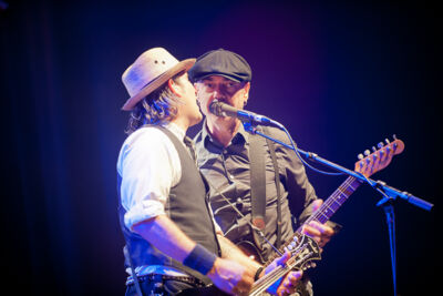 Flogging Molly @ dranouter 2015, picture 5, photographed by Devid Camerlynck - FrontView Magazine