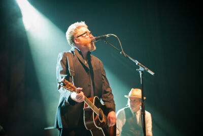 Flogging Molly @ dranouter 2015, picture 38, photographed by Devid Camerlynck - FrontView Magazine