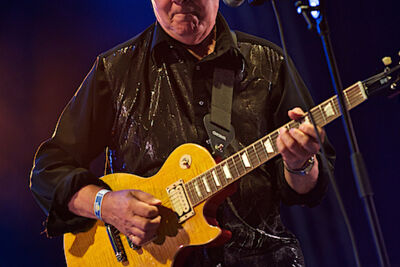 Hot Chocolate @ Nostalgie Beach Festival, picture 23, photographed by James Van Roosbroeck - FrontView Magazine