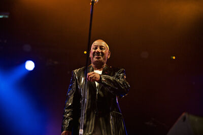 Hot Chocolate @ Nostalgie Beach Festival, picture 26, photographed by James Van Roosbroeck - FrontView Magazine