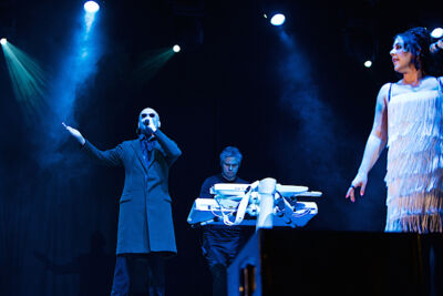 Human League @ Nostalgie Beach Festival, picture 13, photographed by James Van Roosbroeck - FrontView Magazine