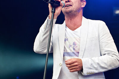 Jason Donovan @ Nostalgie Beach Festival, picture 6, photographed by James Van Roosbroeck - FrontView Magazine