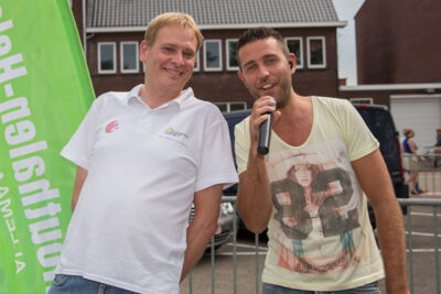 Maarten Cox & Sfeer @ Limburg Zingt 2015 te Houthalen-Helchteren, picture 5, photographed by Guy Danneels - FrontView Magazine