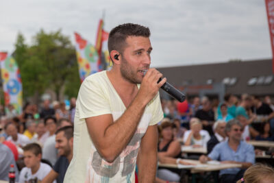 Maarten Cox & Sfeer @ Limburg Zingt 2015 te Houthalen-Helchteren, picture 36, photographed by Guy Danneels - FrontView Magazine