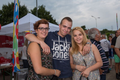 Publieksfoto's & Sfeer @ Limburg Zingt 2015 te Houthalen-Helchteren, picture 71, photographed by Guy Danneels - FrontView Magazine