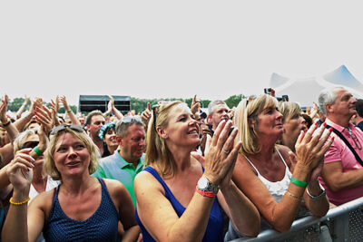Sfeerbeelden @ Nostalgie Beach Festival, foto 9, foto's door James Van Roosbroeck - FrontView Magazine