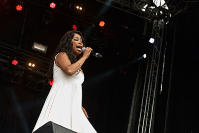 Snap @ Nostalgie Beach Festival, picture 1, photographed by James Van Roosbroeck - FrontView Magazine