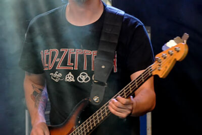 The Apes @ Lommel Swingt, picture 13, photographed by Paul Nouwen - FrontView Magazine