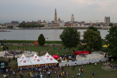 Sfeer @ Linkerwoofer, picture 27, photographed by Marc Verdonck - FrontView Magazine