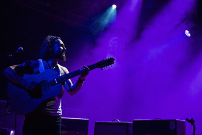 John Butler Trio @ OLT Rivierenhof, picture 6, photographed by James Van Roosbroeck - FrontView Magazine