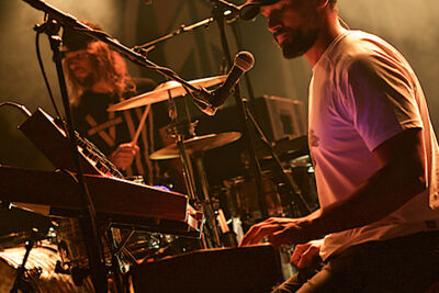 John Butler Trio @ OLT Rivierenhof, picture 26, photographed by James Van Roosbroeck - FrontView Magazine