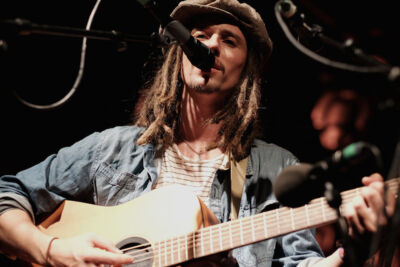 JP Cooper Support Act John Butler Trio, picture 7, photographed by James Van Roosbroeck - FrontView Magazine