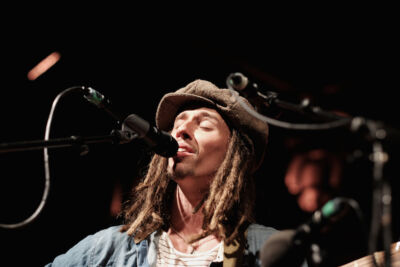 JP Cooper Support Act John Butler Trio, picture 8, photographed by James Van Roosbroeck - FrontView Magazine
