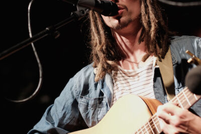 JP Cooper Support Act John Butler Trio, picture 15, photographed by James Van Roosbroeck - FrontView Magazine