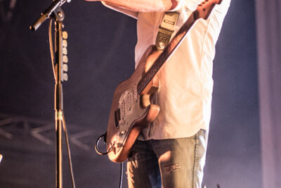 dEUS @ Feest in het Park 2015, picture 17, photographed by Jan van Hecke - FrontView Magazine