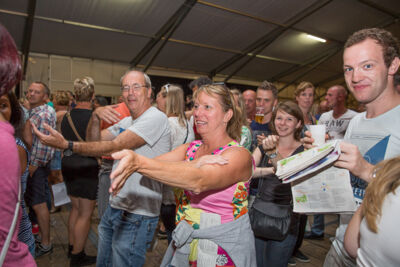 Podium & Sfeer @ Vlaanderen Zingt 2015 in Schoten, picture 82, photographed by Guy Danneels - FrontView Magazine