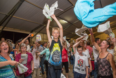 Podium & Sfeer @ Vlaanderen Zingt 2015 in Schoten, picture 149, photographed by Guy Danneels - FrontView Magazine