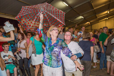Podium & Sfeer @ Vlaanderen Zingt 2015 in Schoten, picture 168, photographed by Guy Danneels - FrontView Magazine