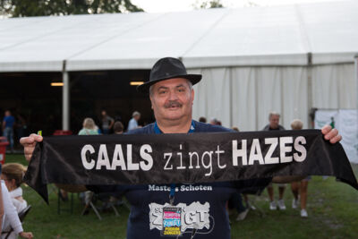 Publieksfoto's & Sfeer Reeks A @ Vlaanderen Zingt 2015 in Schoten, picture 3, photographed by Guy Danneels - FrontView Magazine