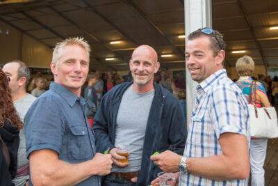 Publieksfoto's & Sfeer Reeks A @ Vlaanderen Zingt 2015 in Schoten, picture 37, photographed by Guy Danneels - FrontView Magazine