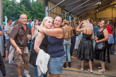Publieksfoto's & Sfeer Reeks A @ Vlaanderen Zingt 2015 in Schoten, picture 74, photographed by Guy Danneels - FrontView Magazine