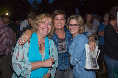 Publieksfoto's & Sfeer Reeks A @ Vlaanderen Zingt 2015 in Schoten, picture 123, photographed by Guy Danneels - FrontView Magazine